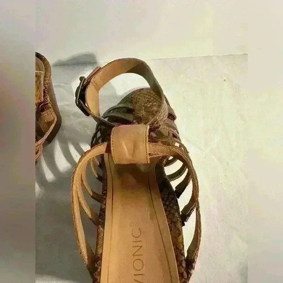 Strappy Heels Snakeskin Design —NEW - Picture 13 of 16